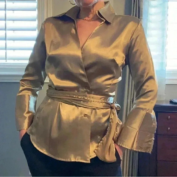 Suzy Shier Wrap Blouse Gold Satin V Neck Tie Waist 3/4 Sleeve Sash  Belt Size XS - Picture 16 of 16